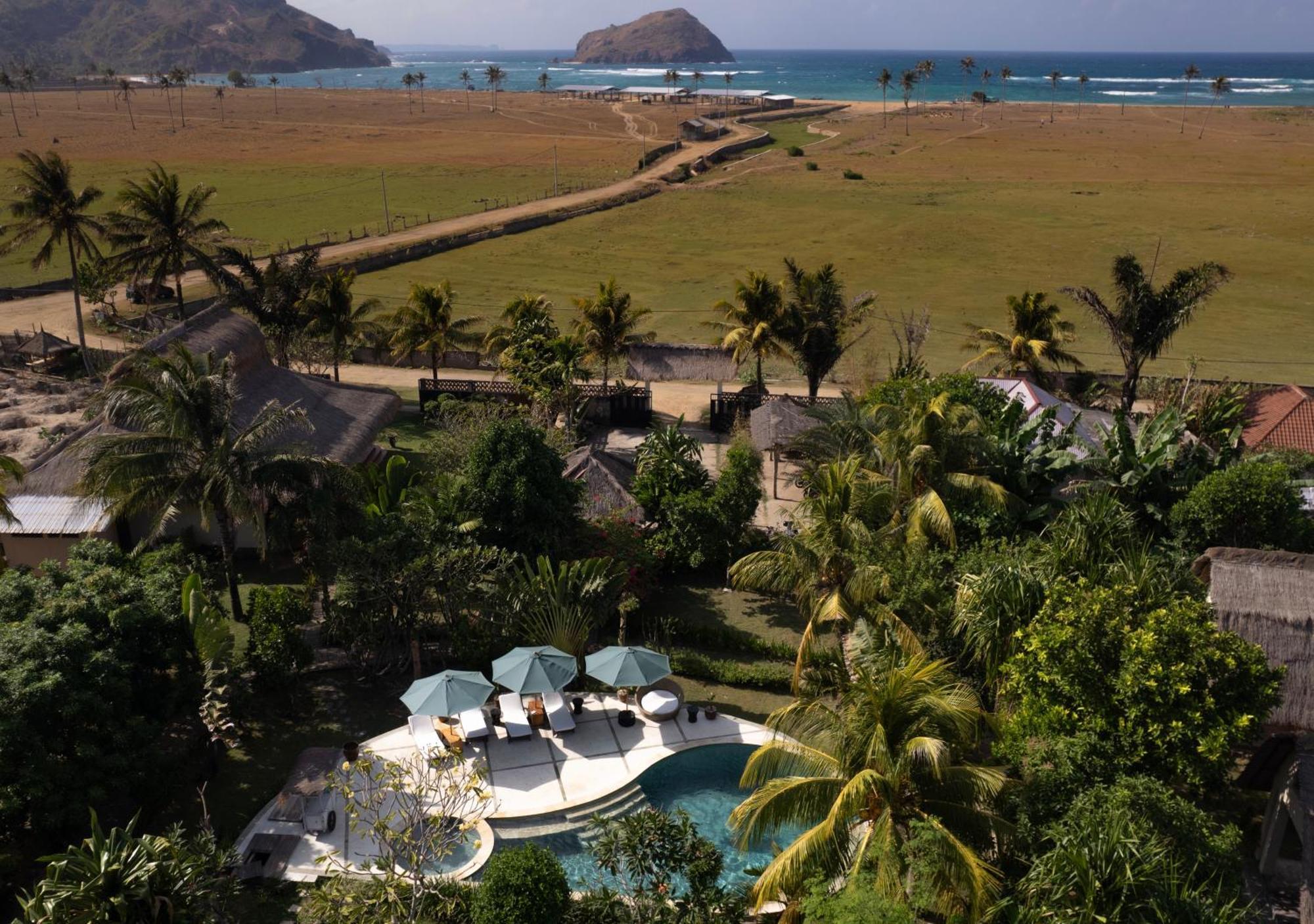 Owa Lodge Areguling Kuta  Exterior photo