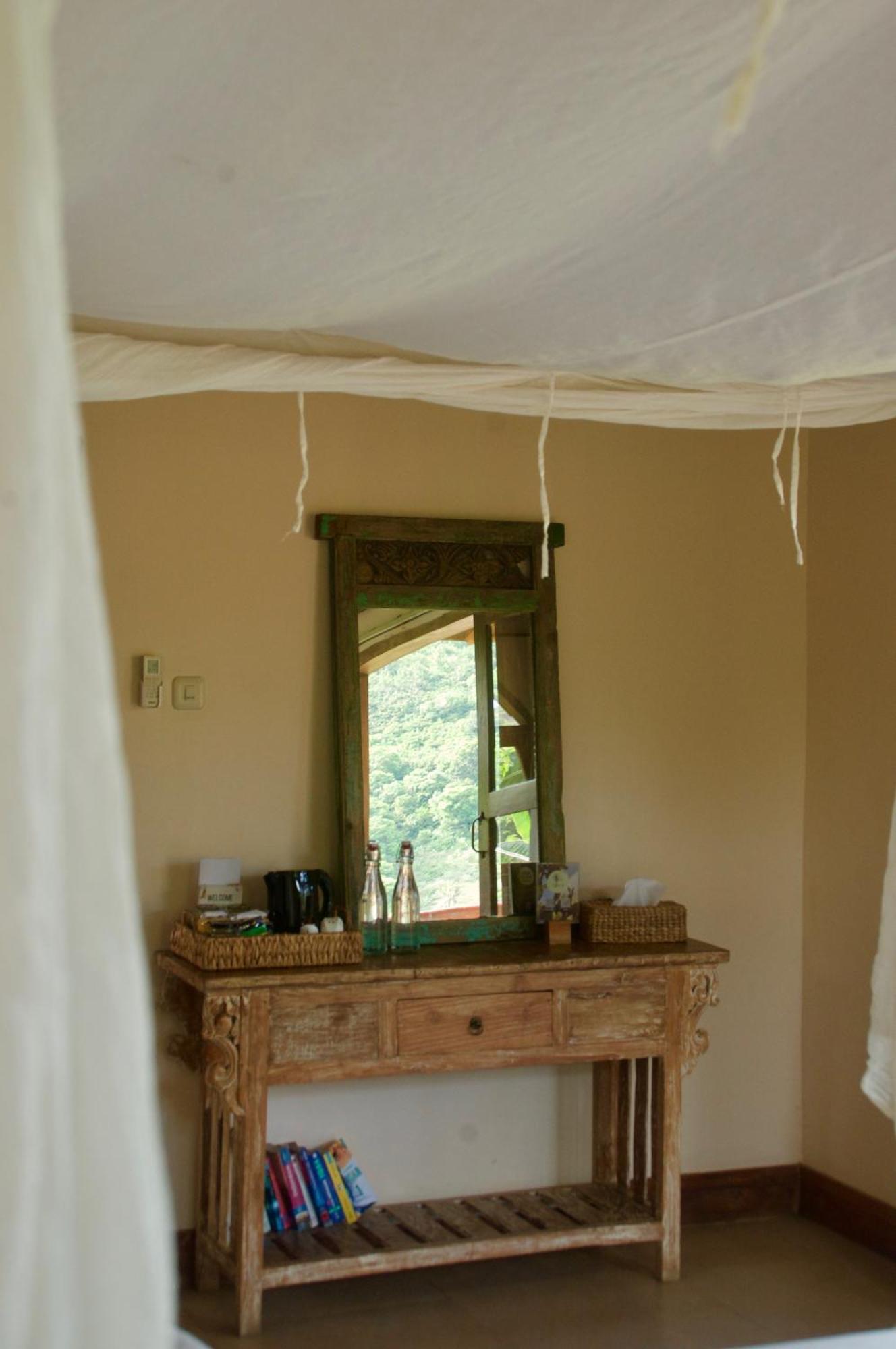 Owa Lodge Areguling Kuta  Room photo