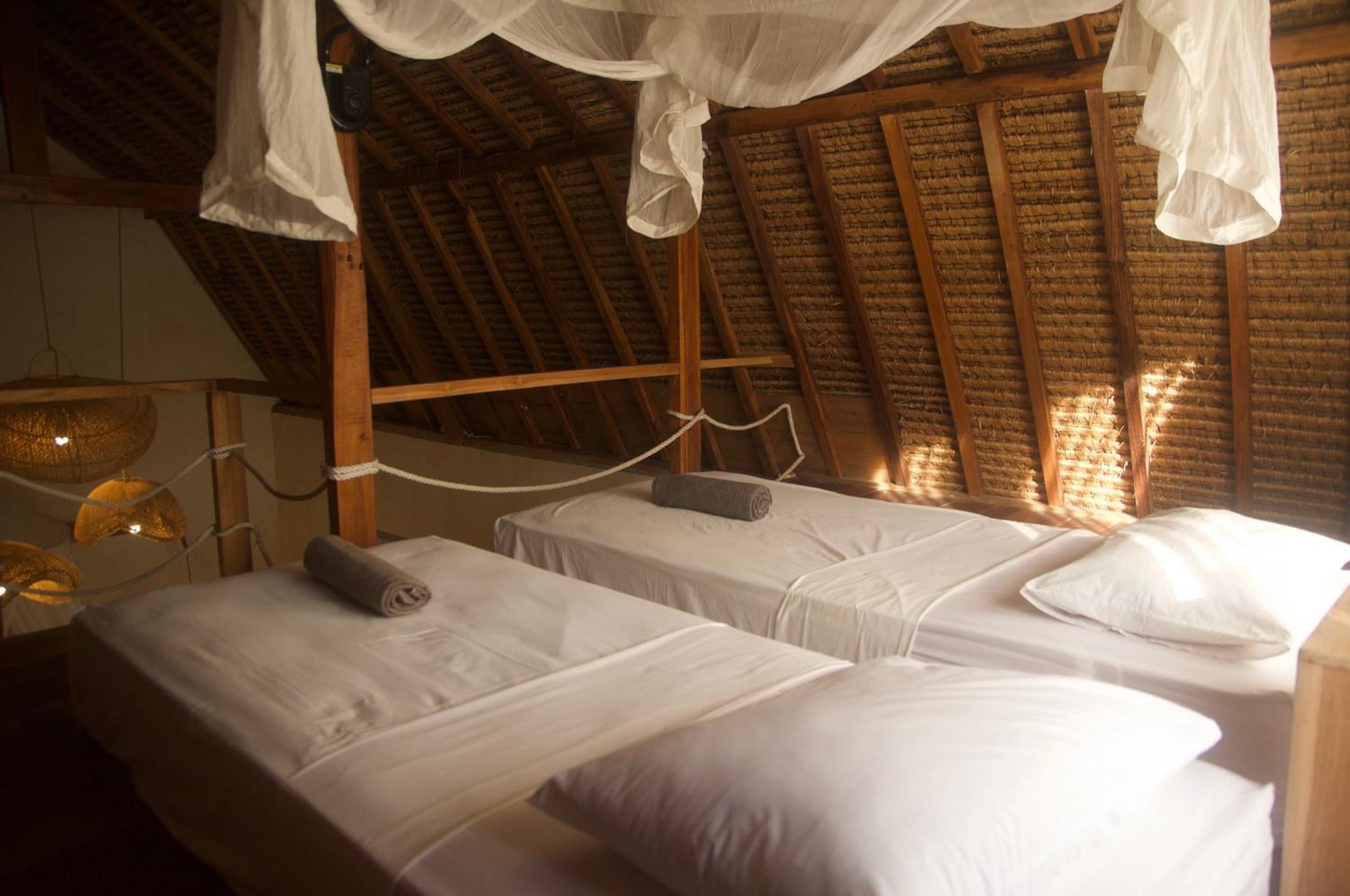 Owa Lodge Areguling Kuta  Room photo