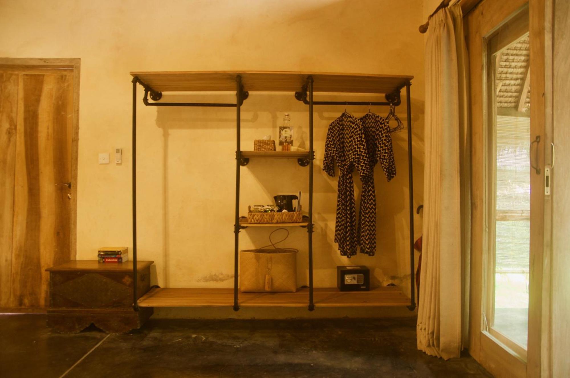 Owa Lodge Areguling Kuta  Room photo