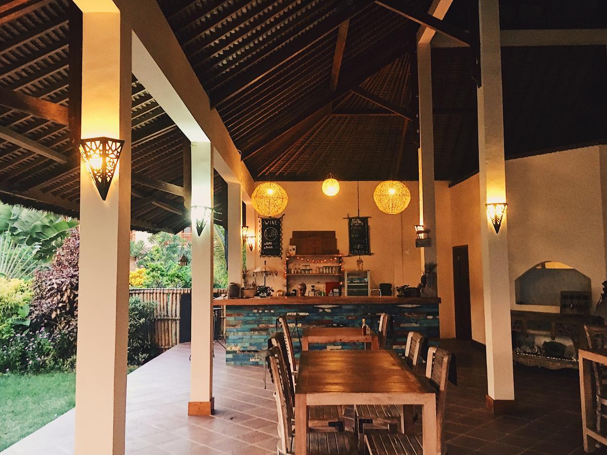 Owa Lodge Areguling Kuta  Exterior photo